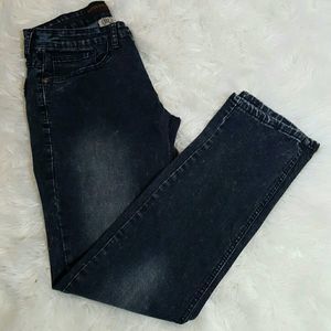 Brooklyn Laundry - Poshmark